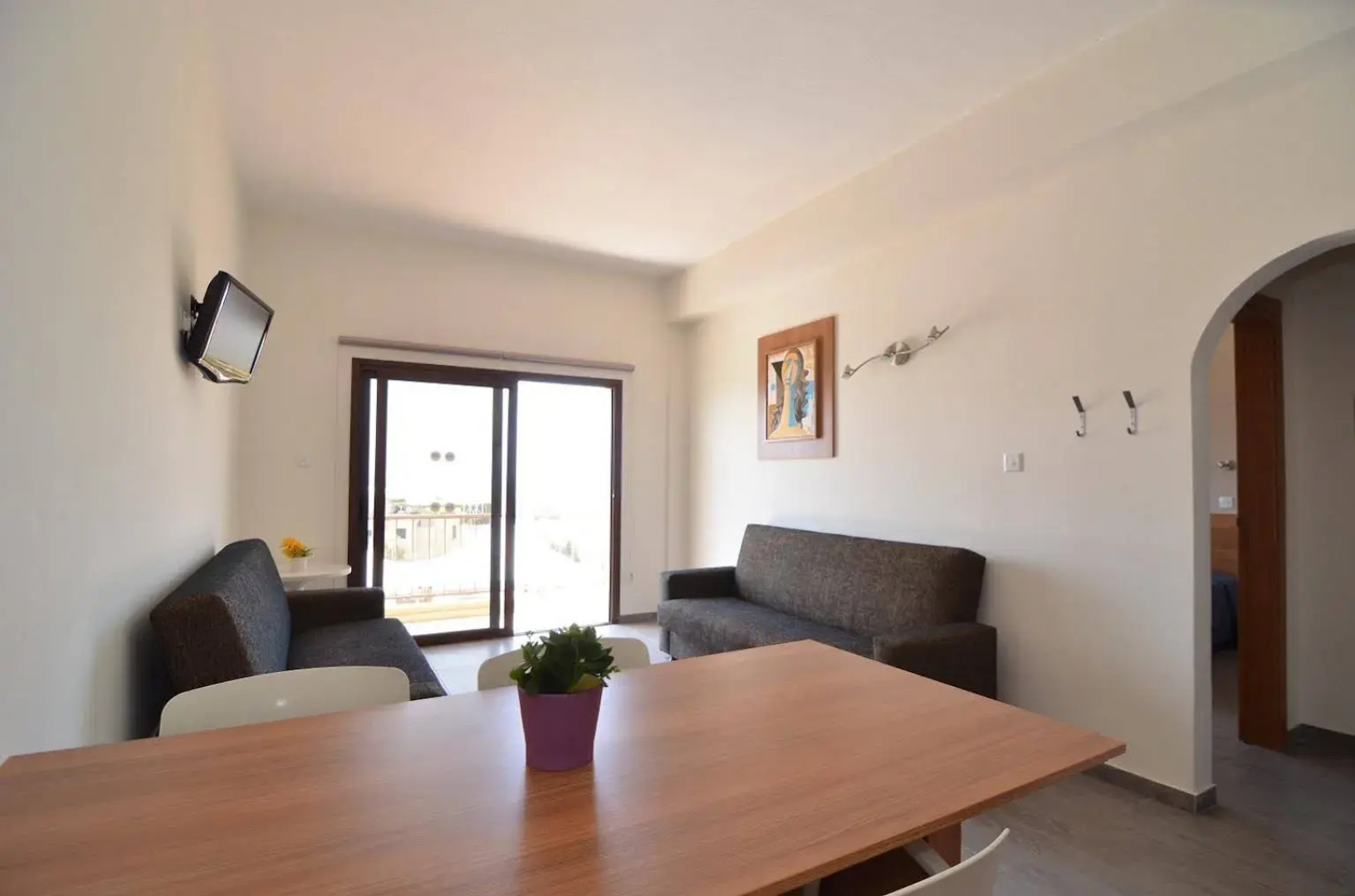 Lucky Hotel Apartments