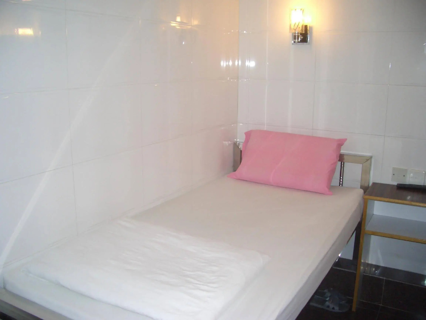 Maple Leaf Guest House