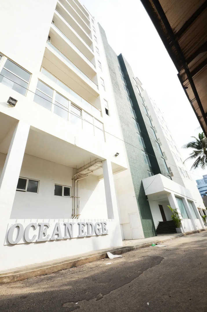 Ocean Edge Suites & Hotel Colombo
