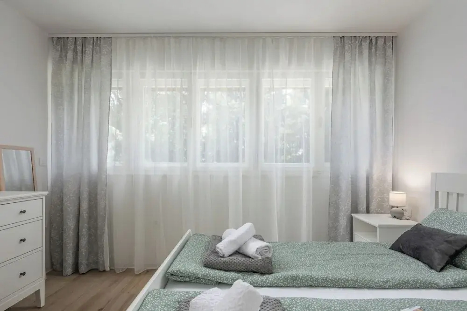 City Apartment Nurli Near Beach