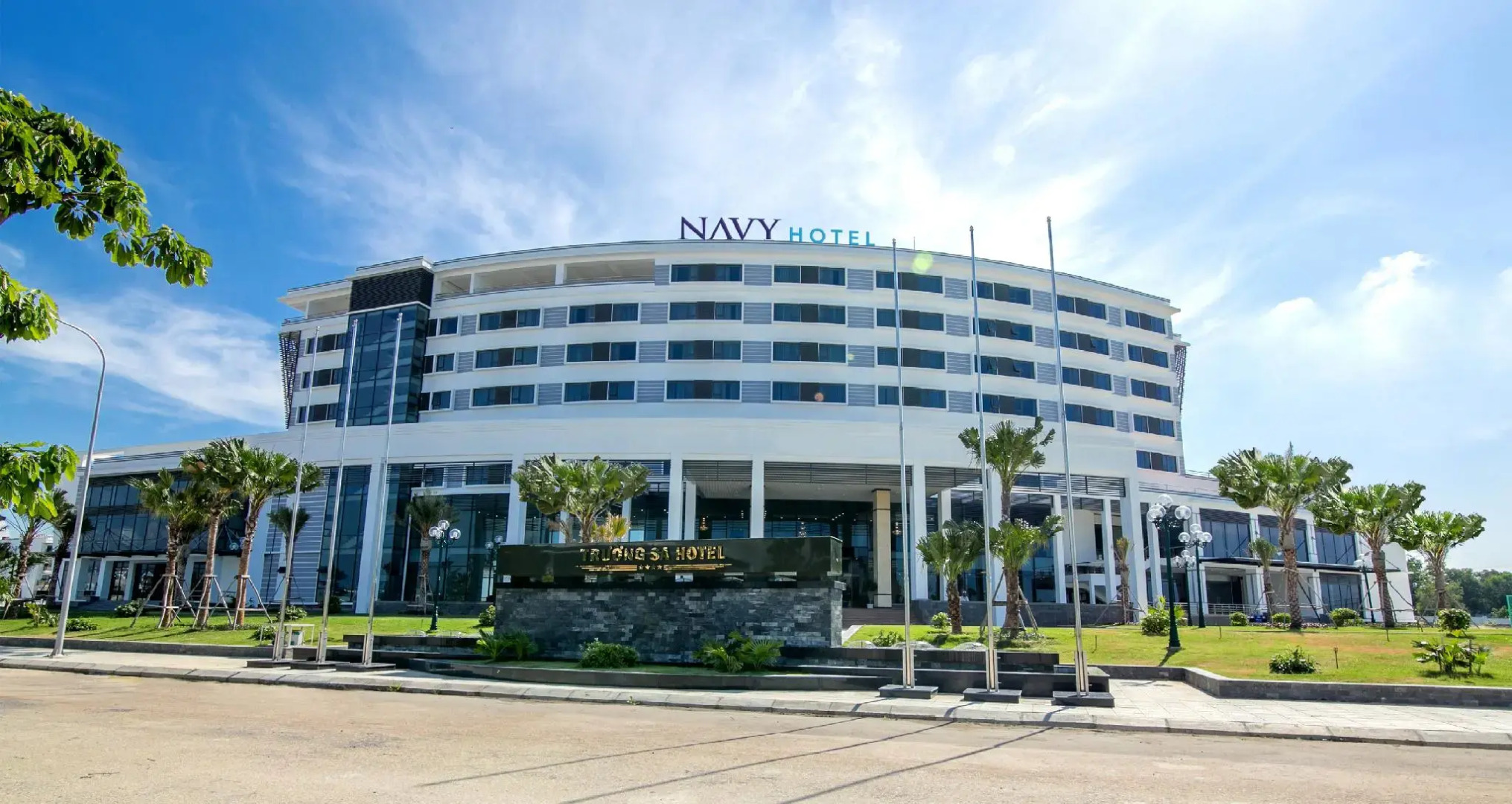 Отель Navy Cam Ranh