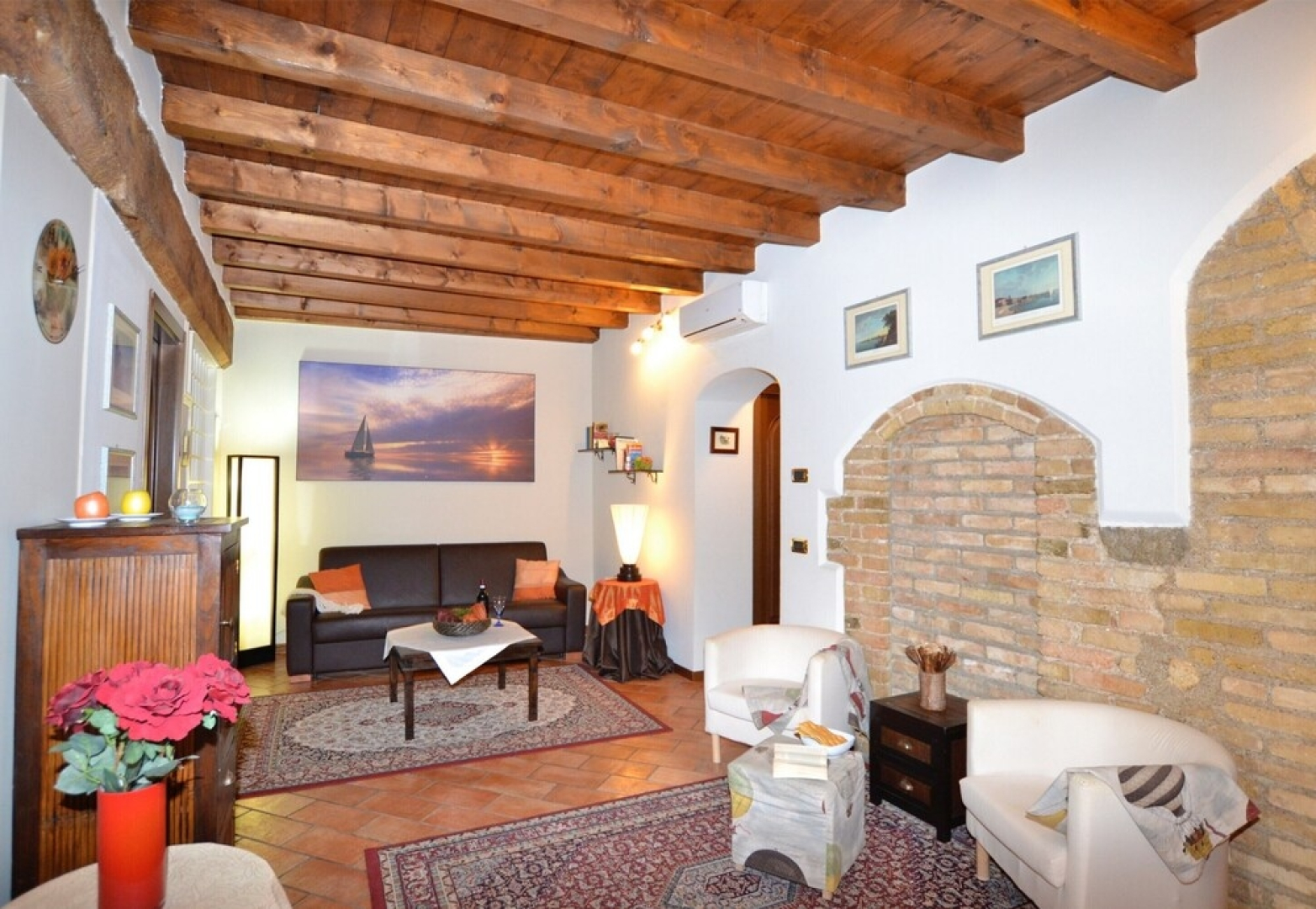 Laura Historic Center - Salo - Near Lake