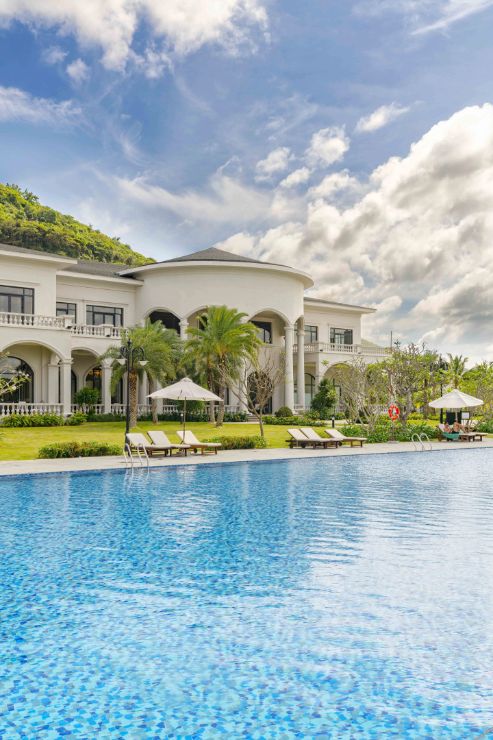 Nha Trang Marriott Resort & Spa, Hon Tre Island