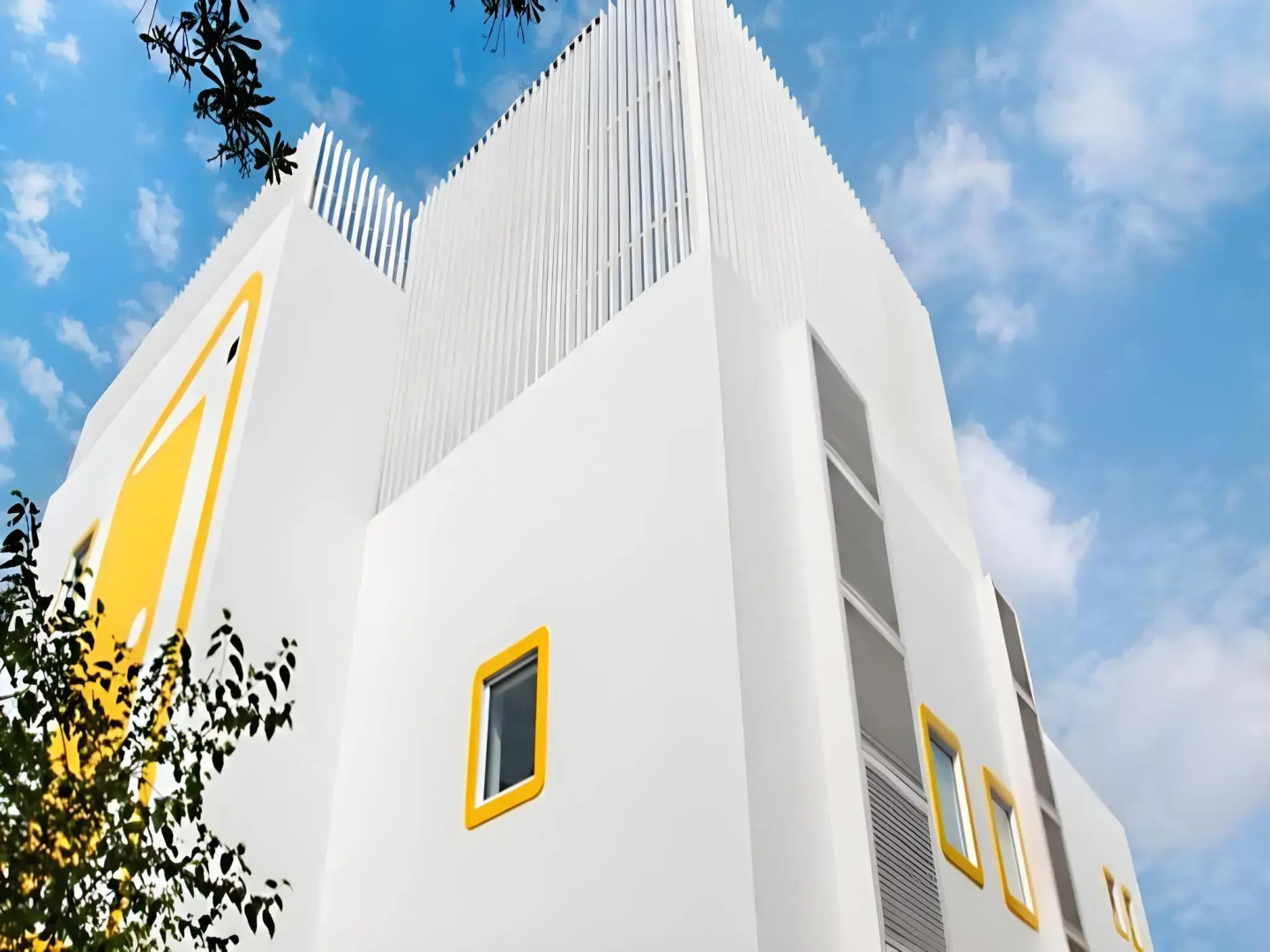 Bloomrooms @ Link Road