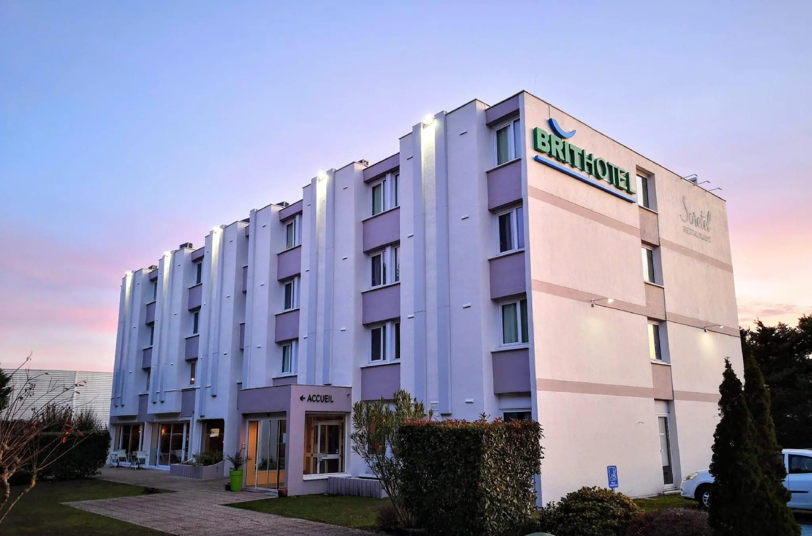 Brit Hotel Bordeaux Aéroport - Le Soretel