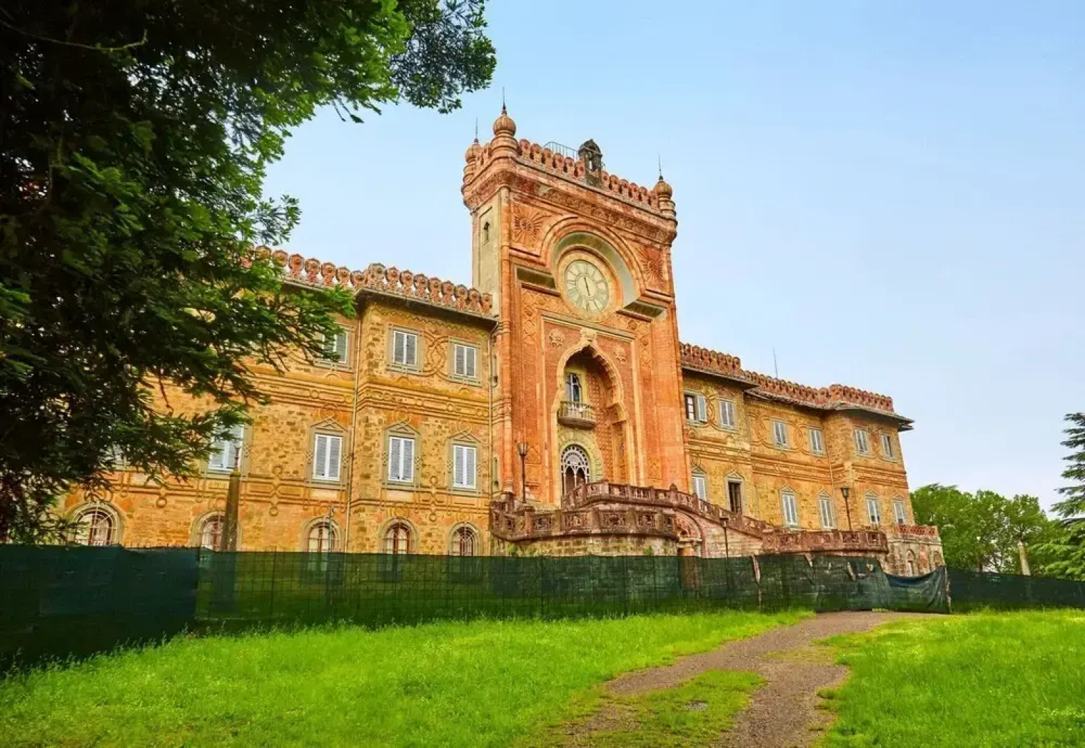 Palagio 2 in Chianti With Shared Pool