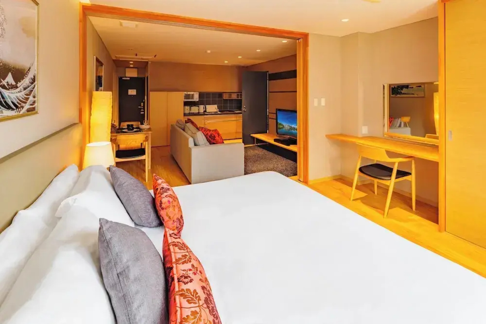 Koharu Resort Hotel & Suites
