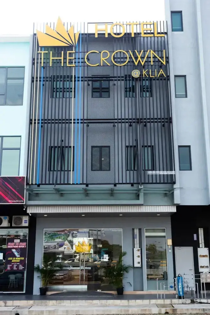 The Crown Hotel Klia