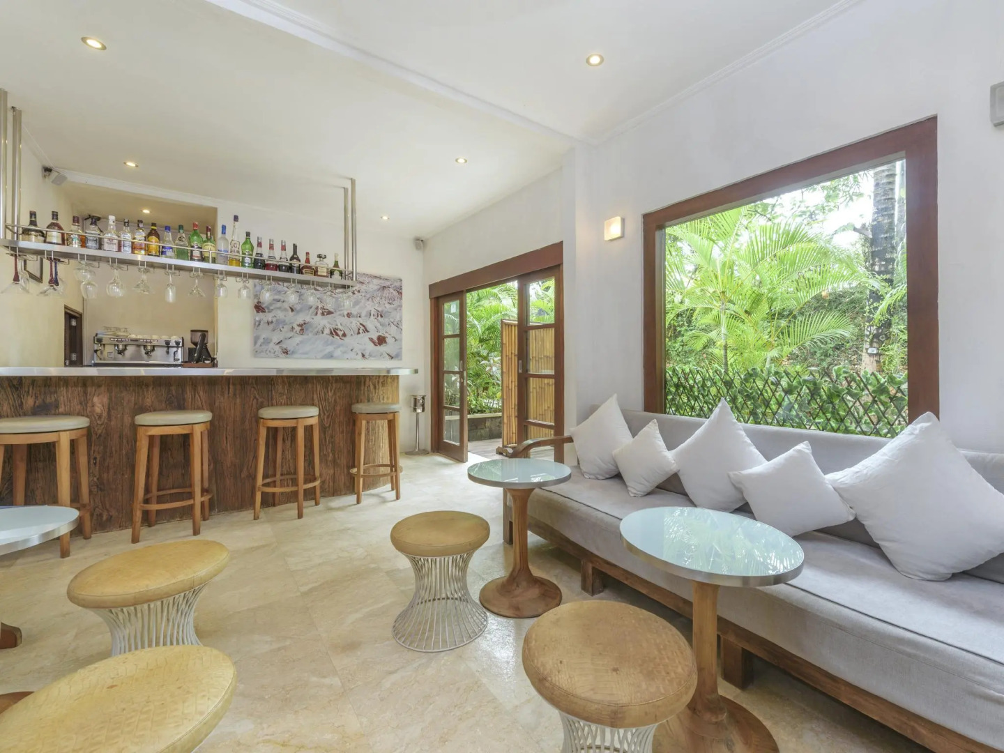 Villa Kubu, Seminyak