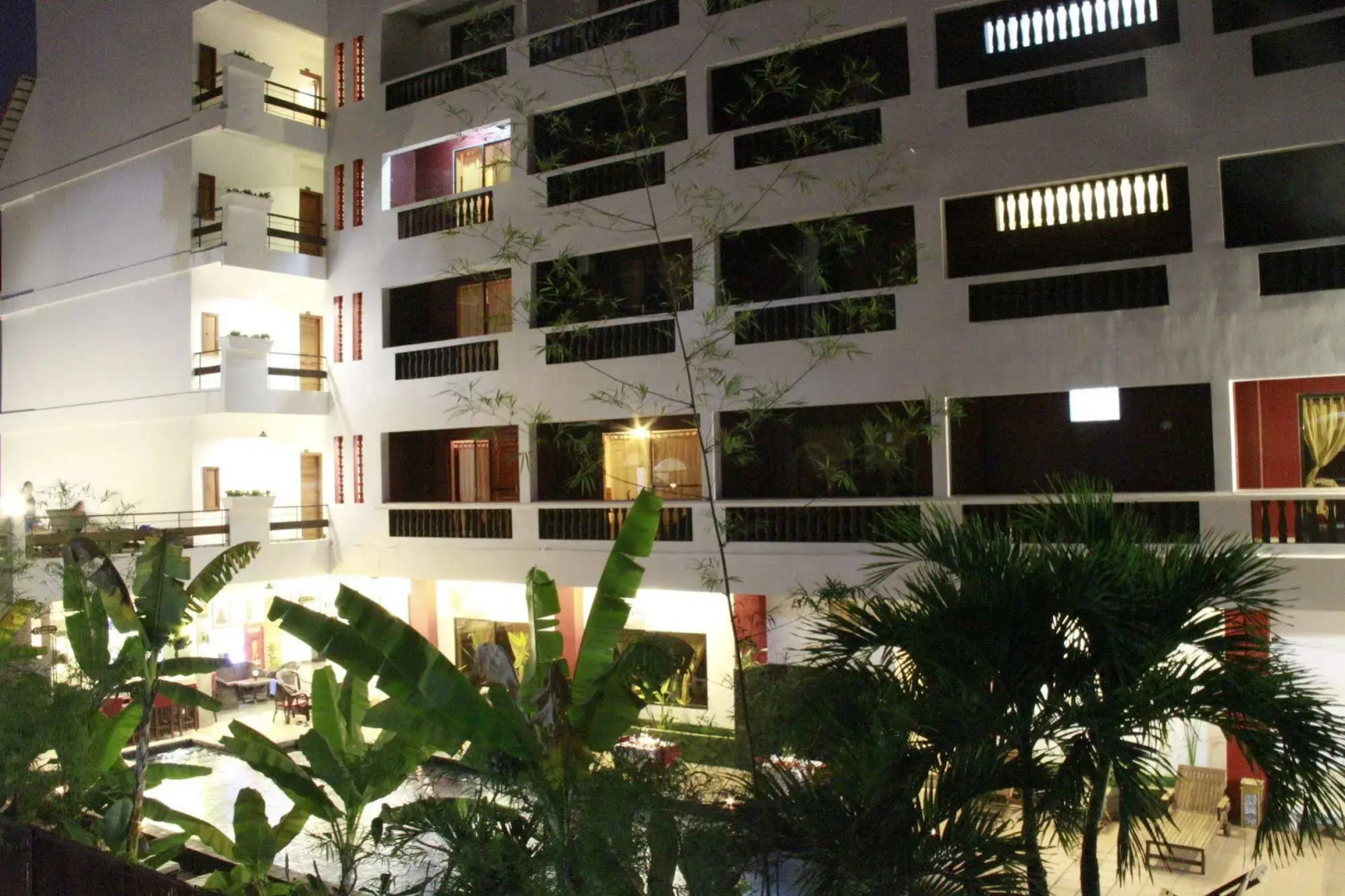 Mekong Angkor Deluxe Hotel