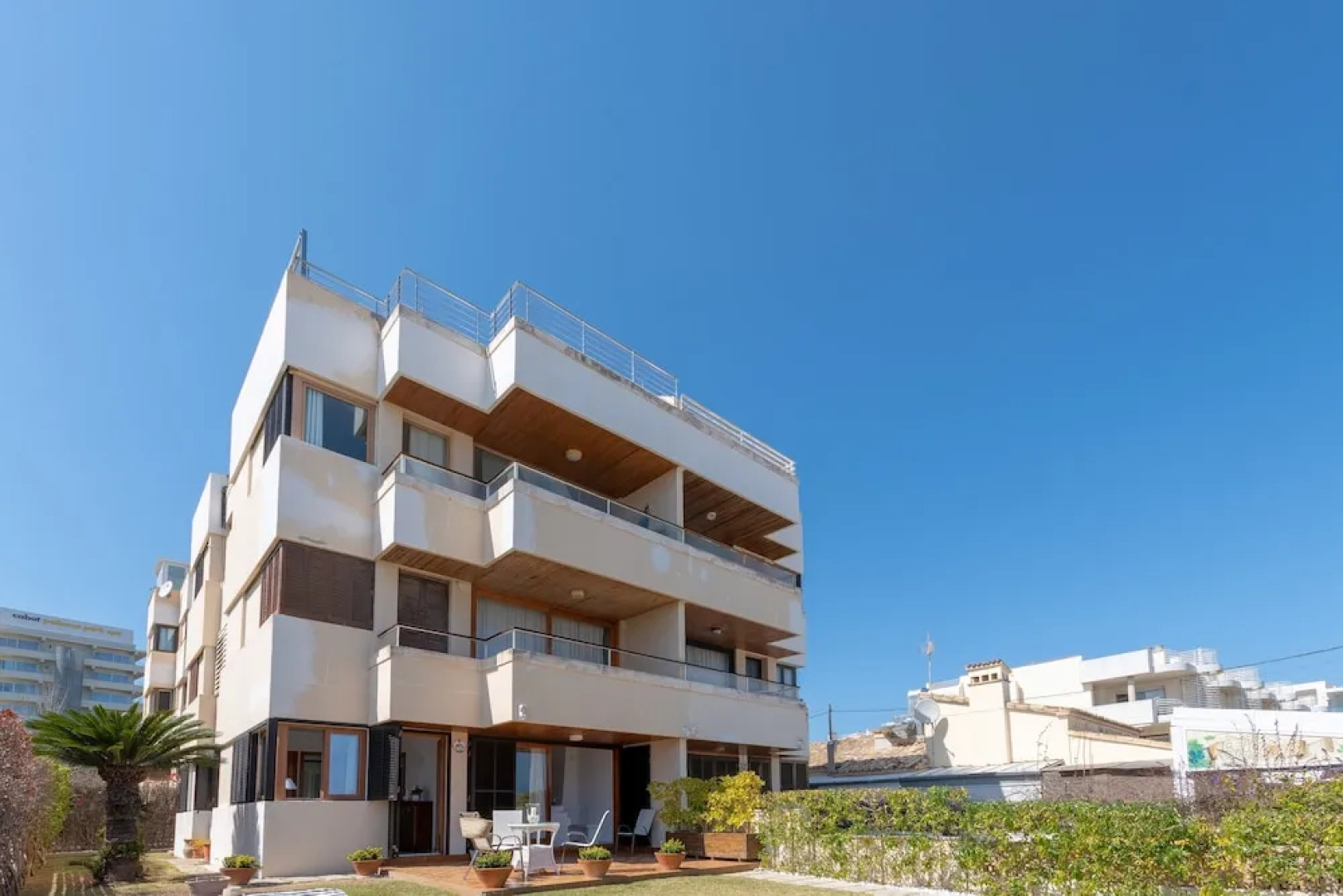 Tamarells Garden Apartment