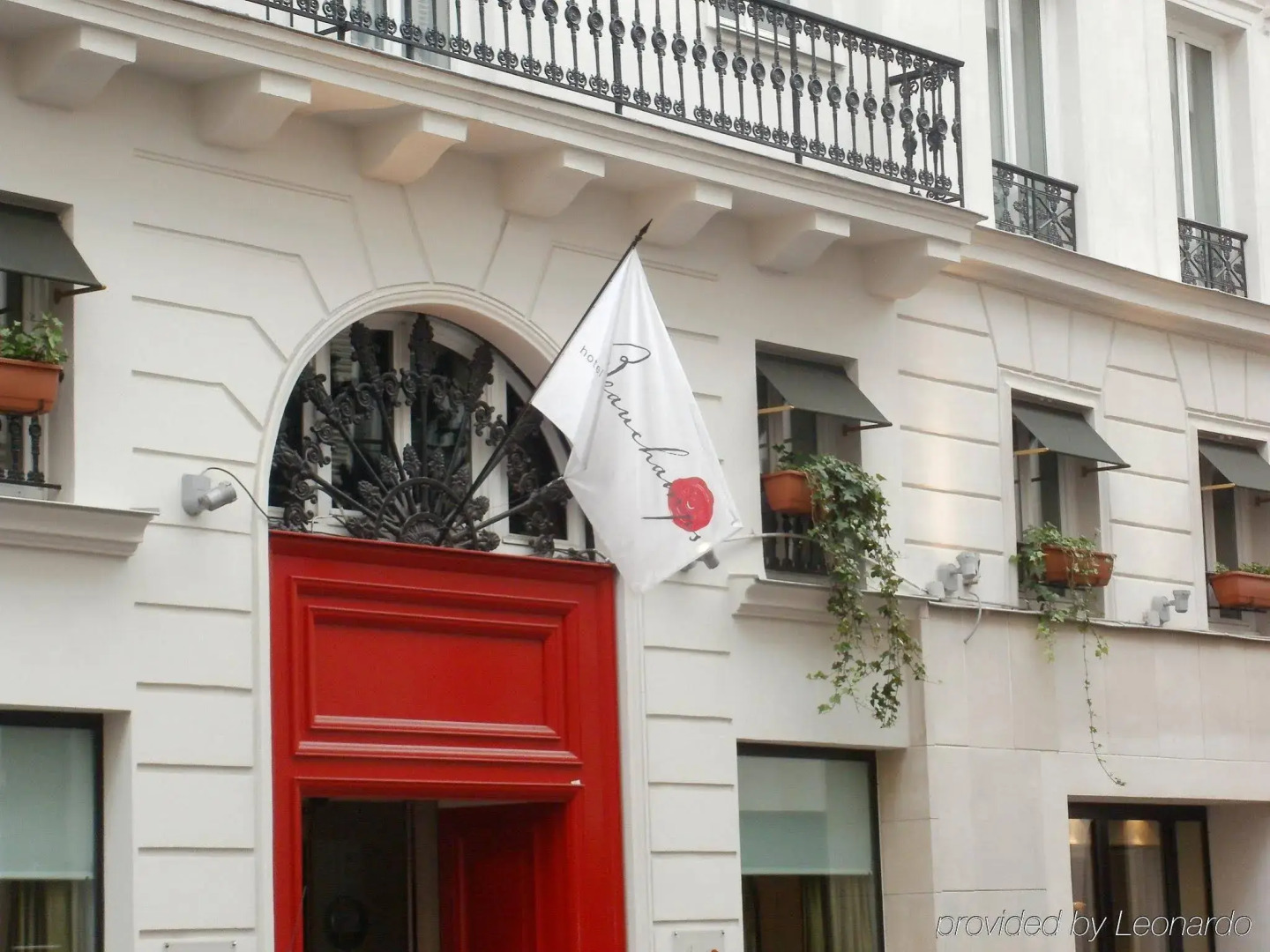 NH Collection Paris Ponthieu Champs-Elysées