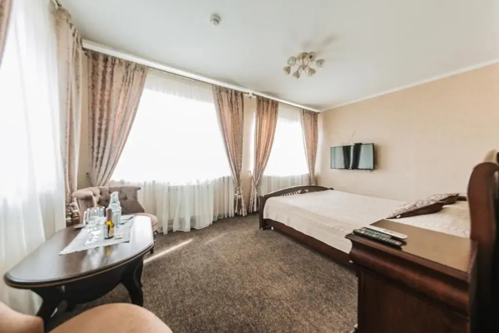 Абрау Хутор