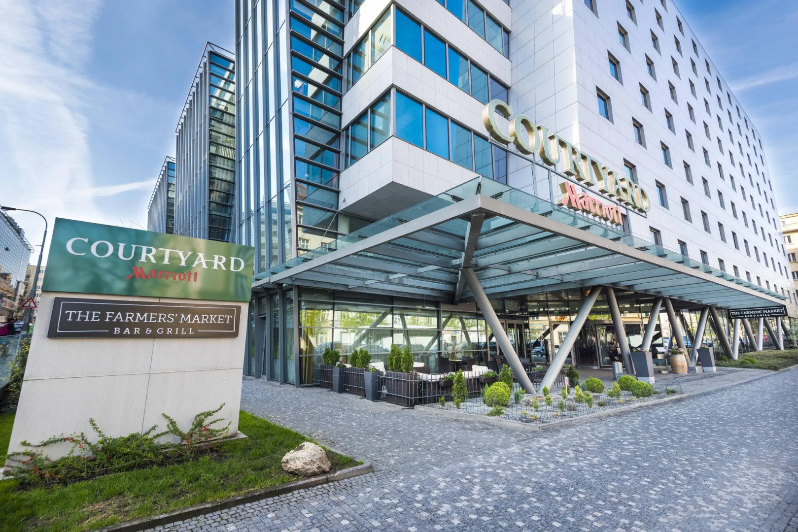 Courtyard by Marriott Prague City