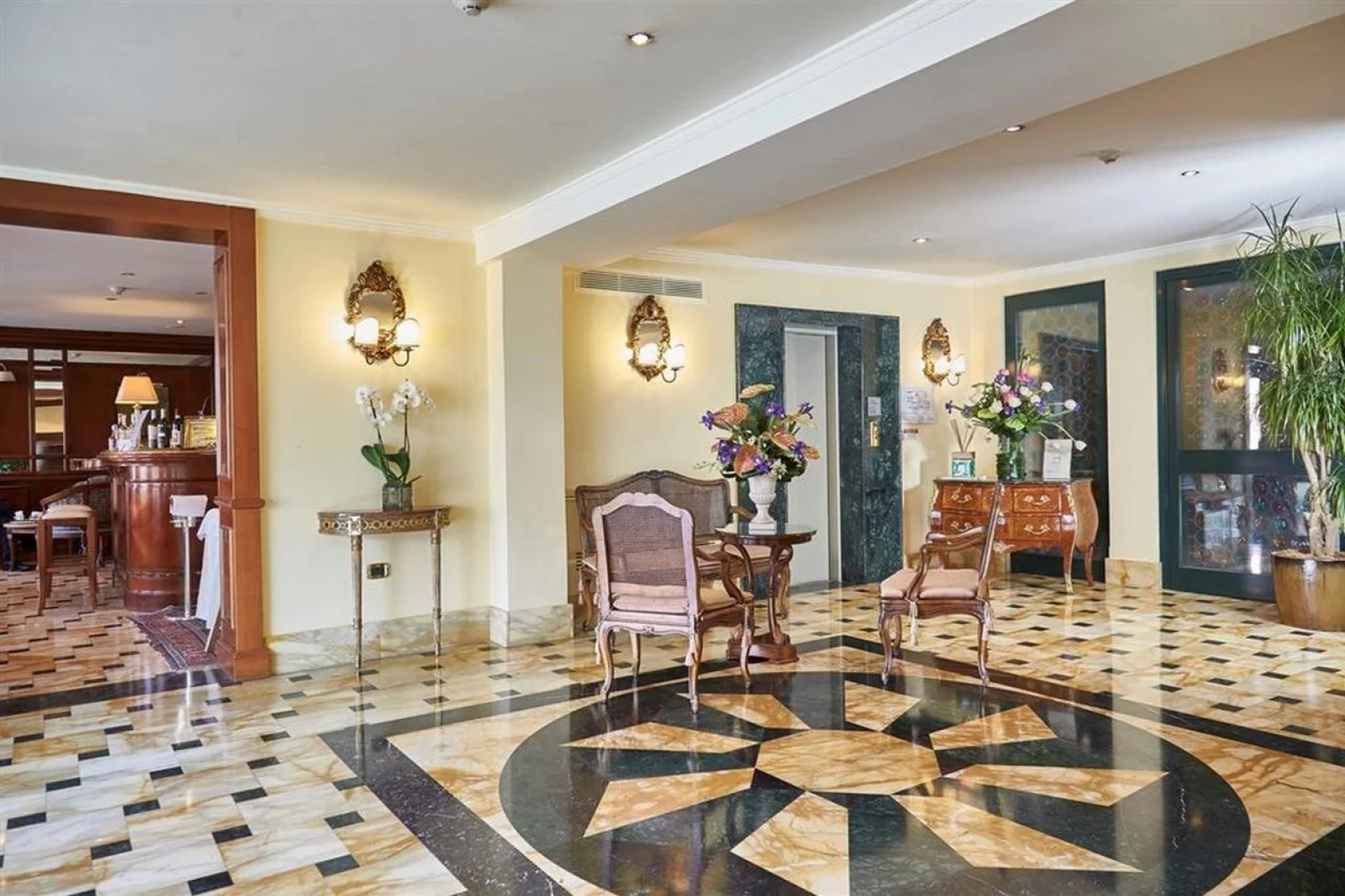 Sina Palazzo Sant'Angelo