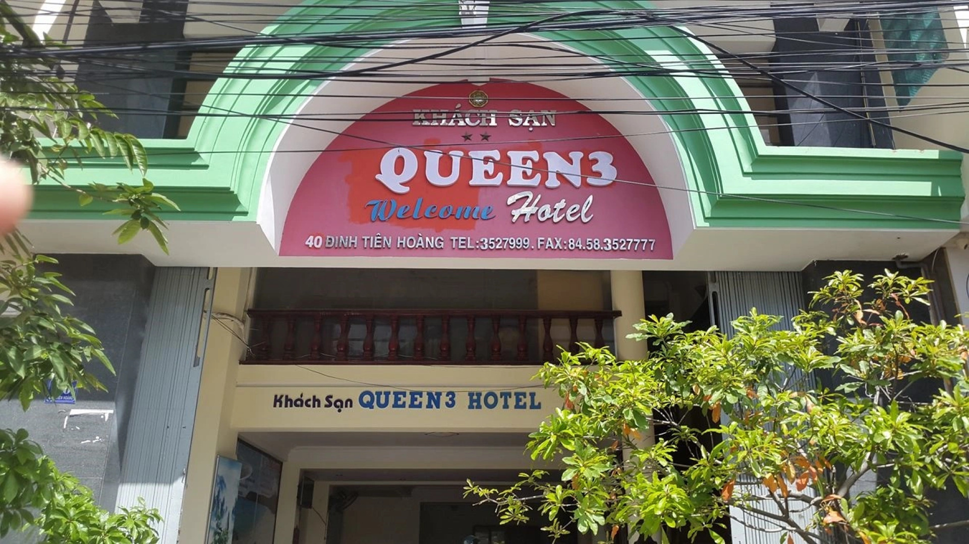 Queen3 Hotel