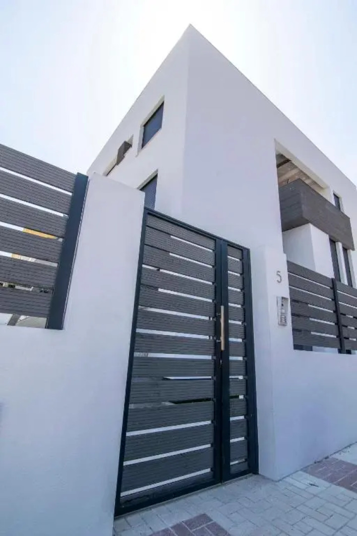 Letmalaga Carlos Haya