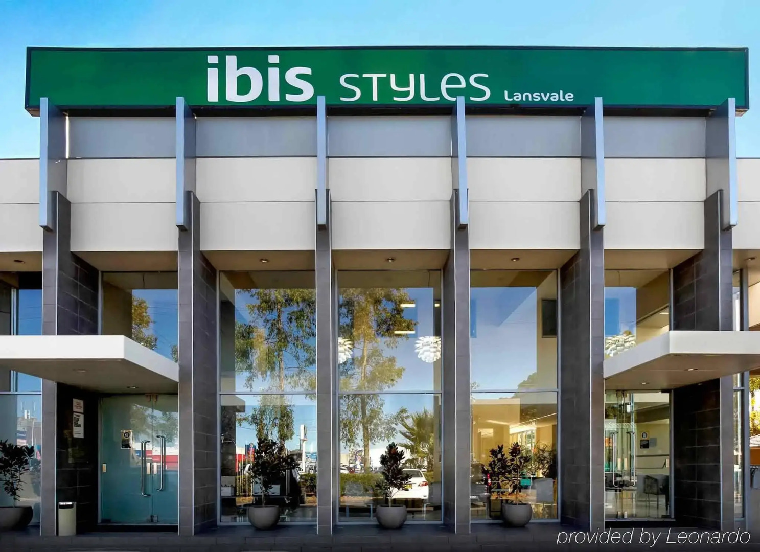 Ramada Hotel & Suites Sydney Cabramatta