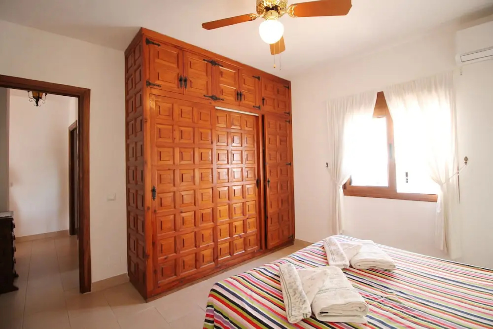 1077 Apartment Paola