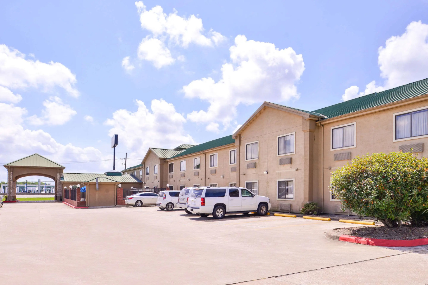 Quality Inn & Suites Beaumont