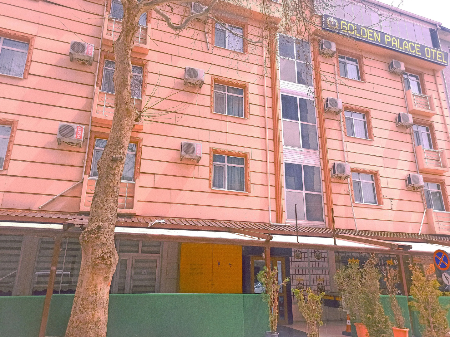 Mi̇raç Golden Palace Otel