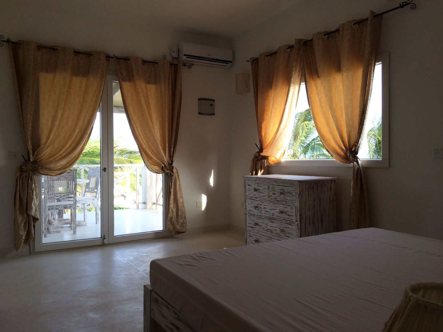 Life Resort St.Thomas Royal Palm