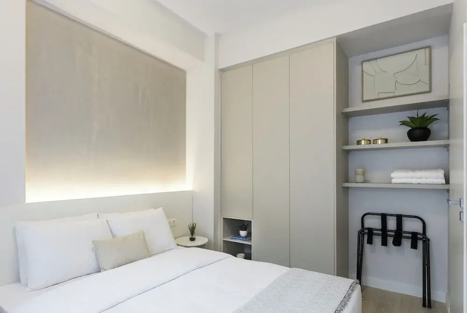 Athenian Modern & Luxury Apartments