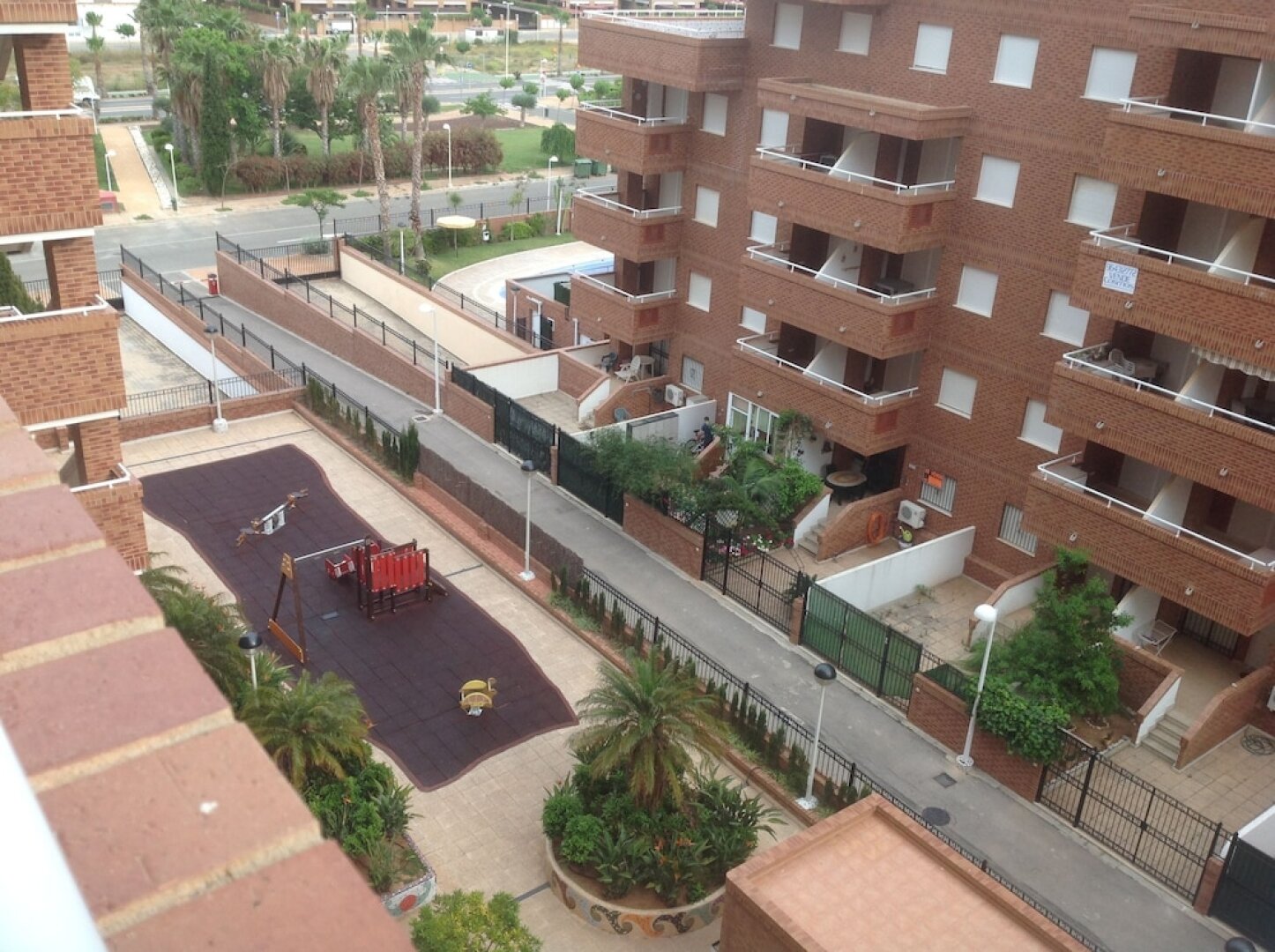 Let 4 U Playa Coral Ii