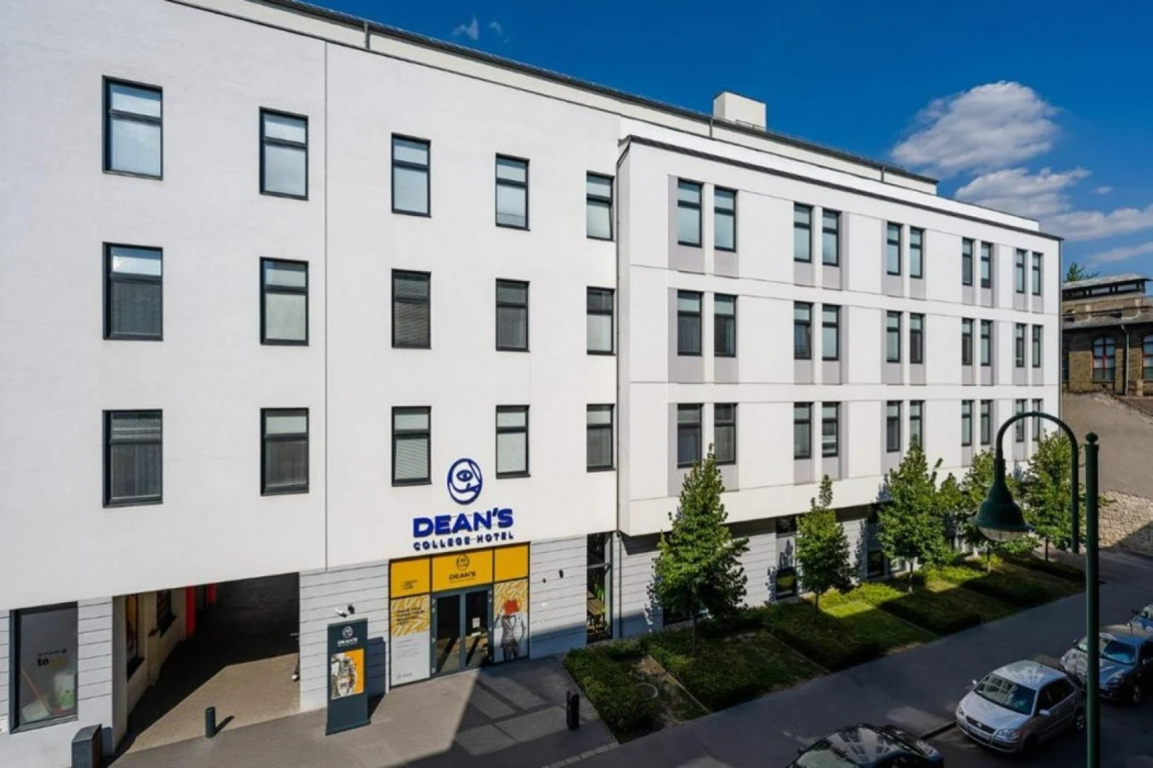 Dean’s Home Budapest