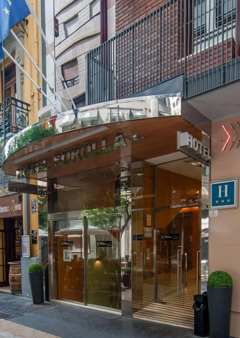 Отель RH Sorolla Centro