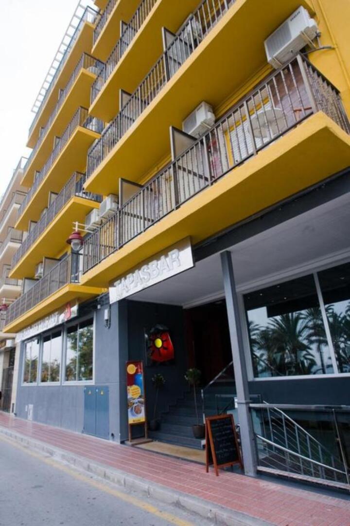 Casual Pop Art Benidorm