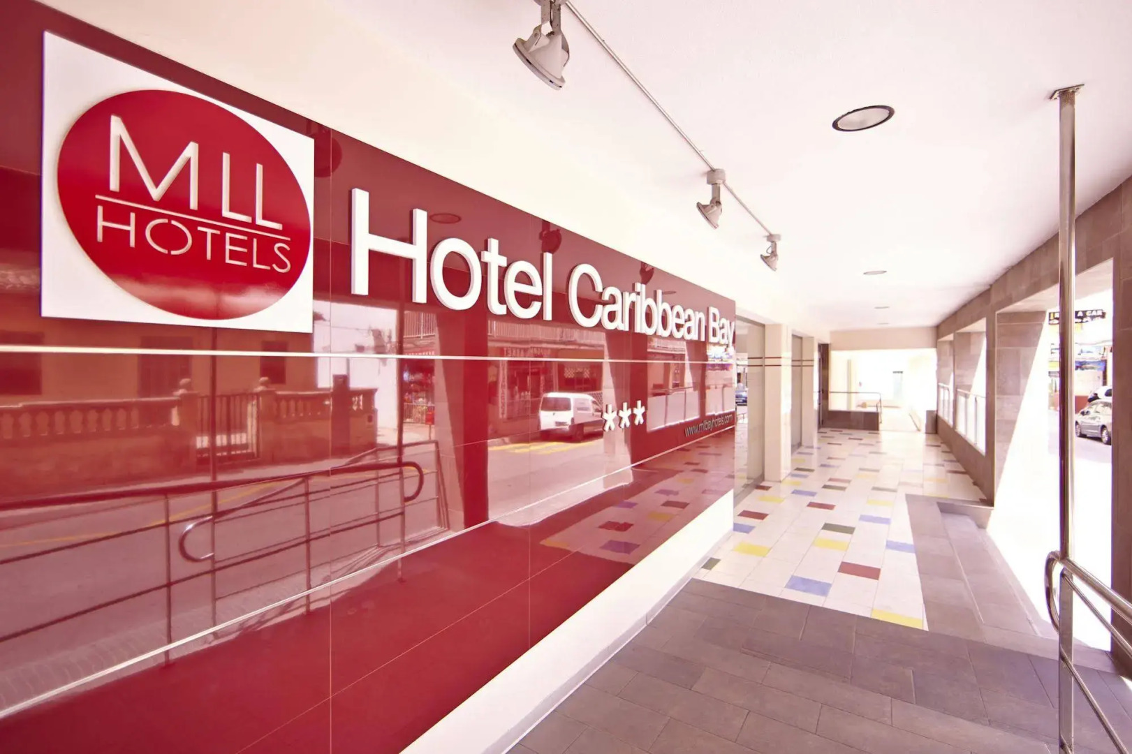 MLL Caribbean Bay Hotel