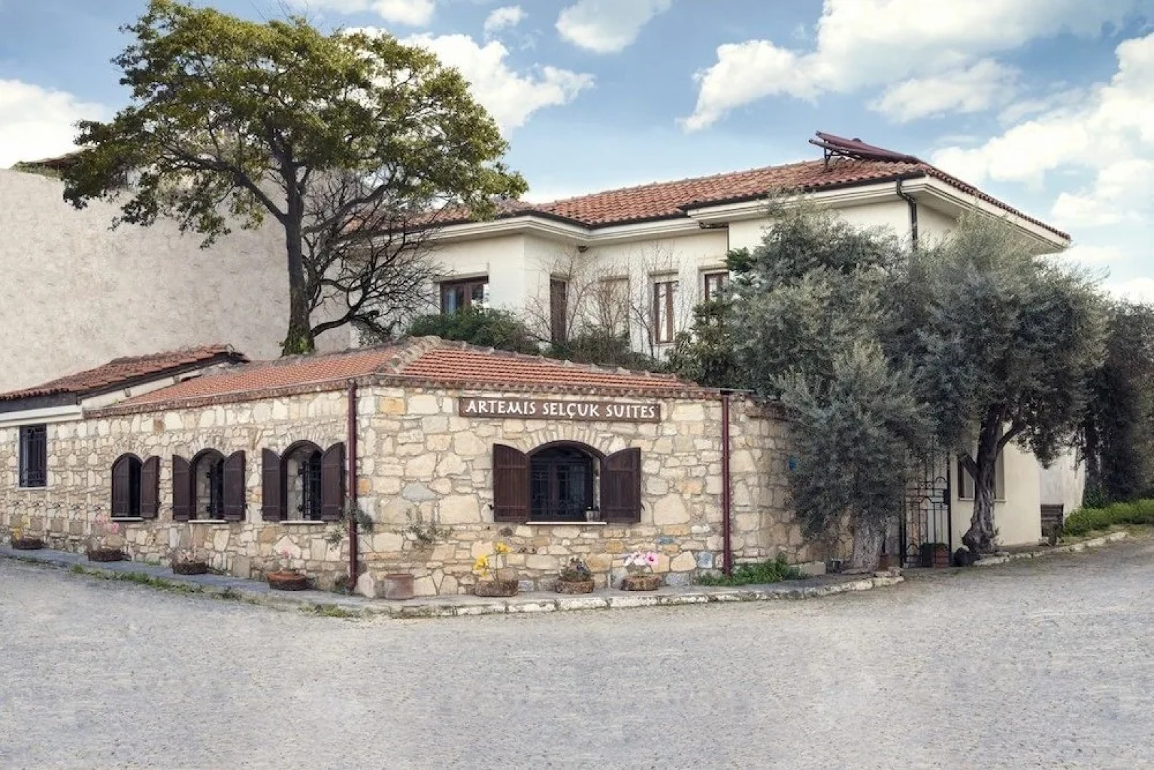 Artemis Selcuk Suites