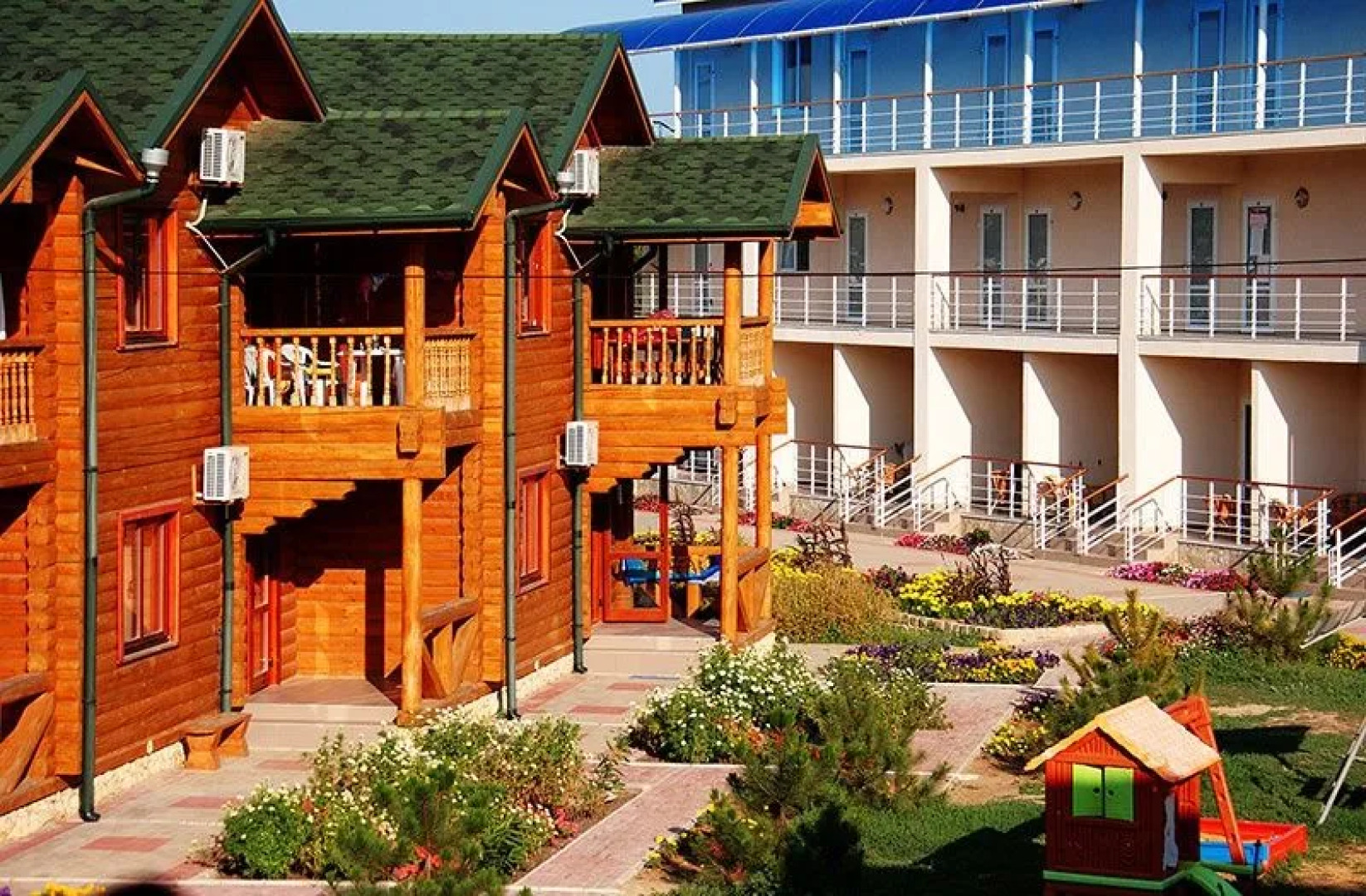 База отдыха Черноморская