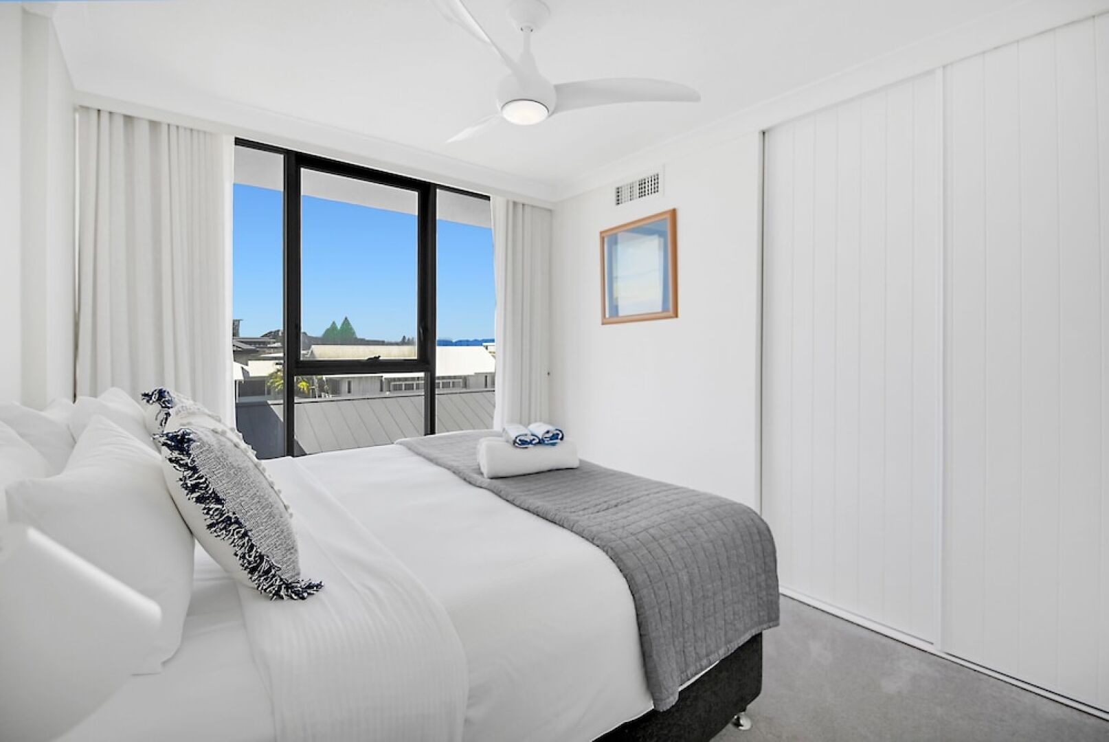 Albatross North Apartments