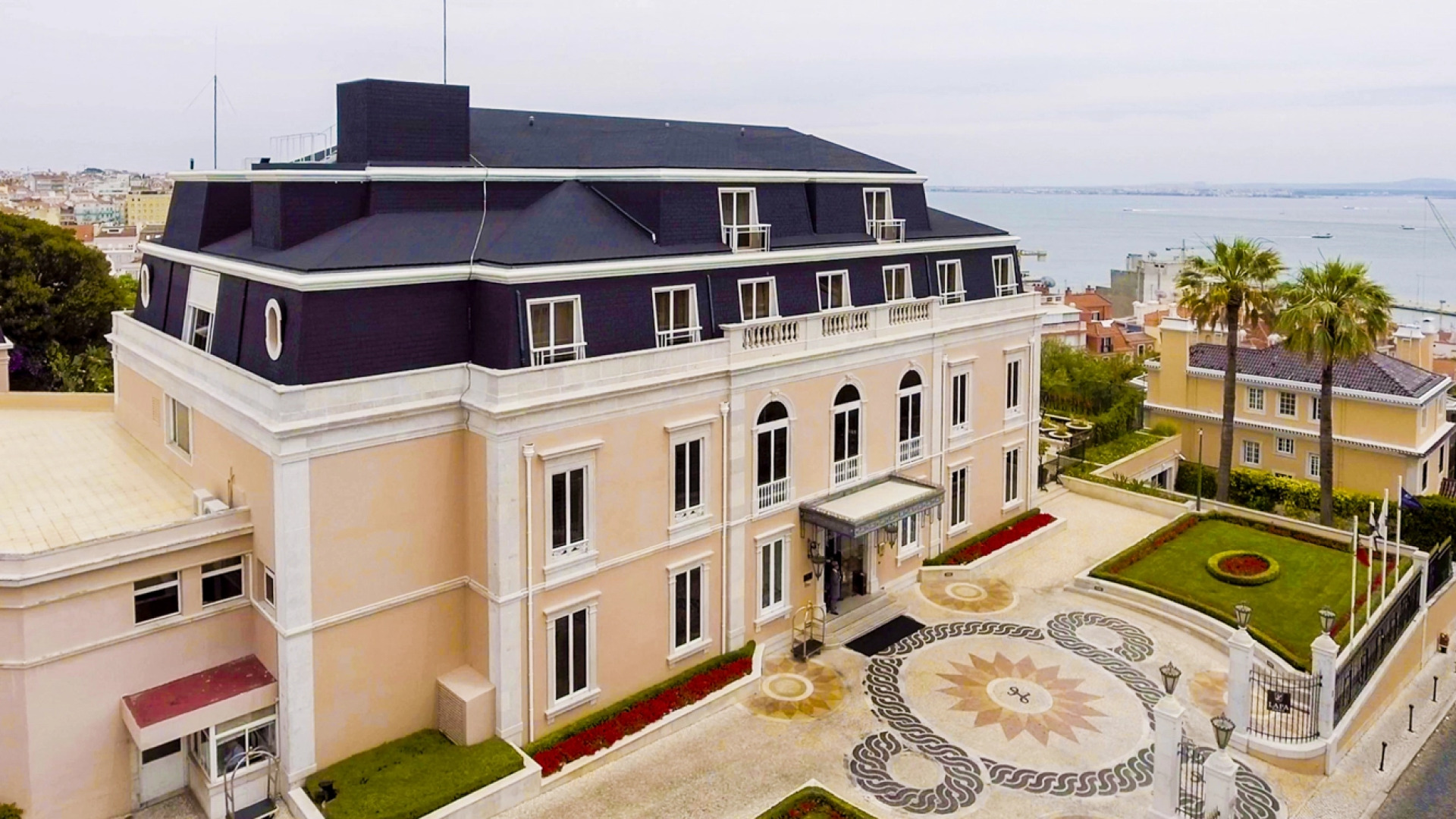 Olissippo Lapa Palace