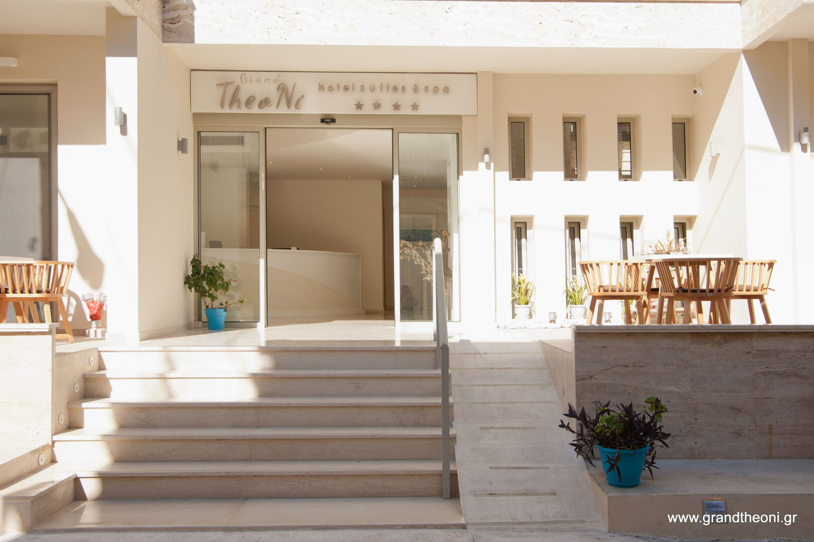 Grand TheoNi Boutique Hotel & Spa