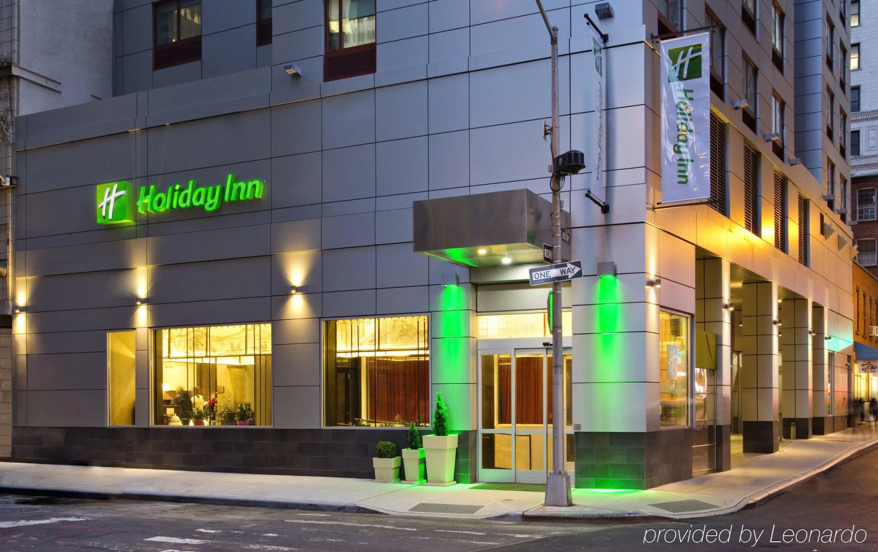 Holiday Inn Manhattan Financial District