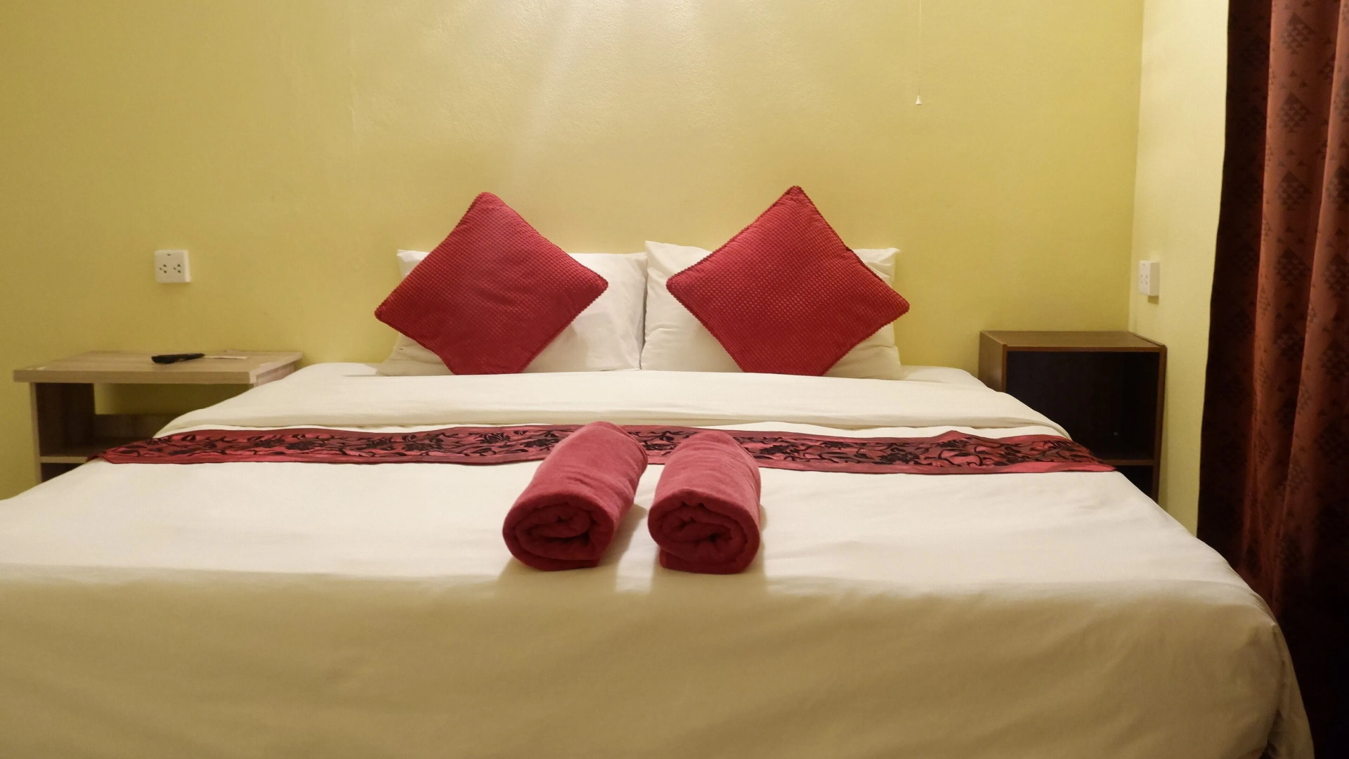 Airport Overnight Hotel