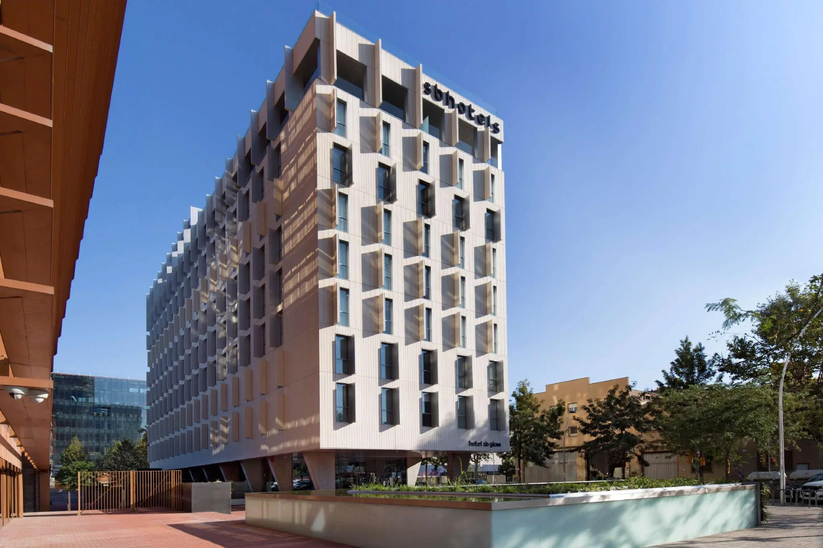 Hotel SB Glow 4 Sup