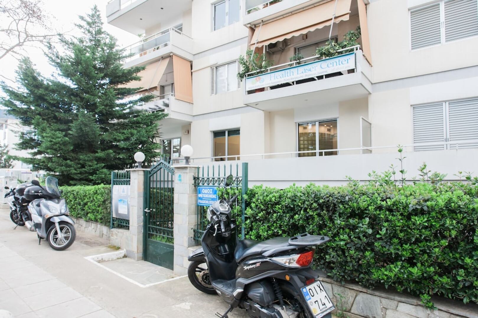 Spacious Apartment near HELEXPO