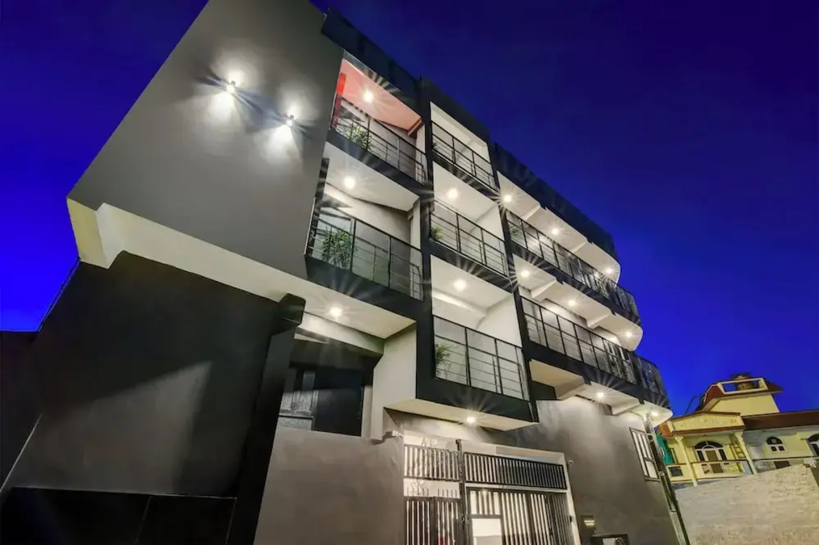 Hotel Crown Omaxe The Forest Spa view