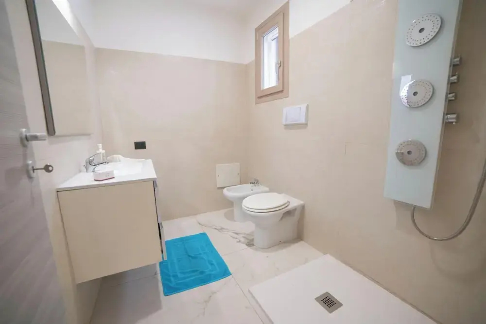 Pino 4 - 3 bedrooms Near The Sea