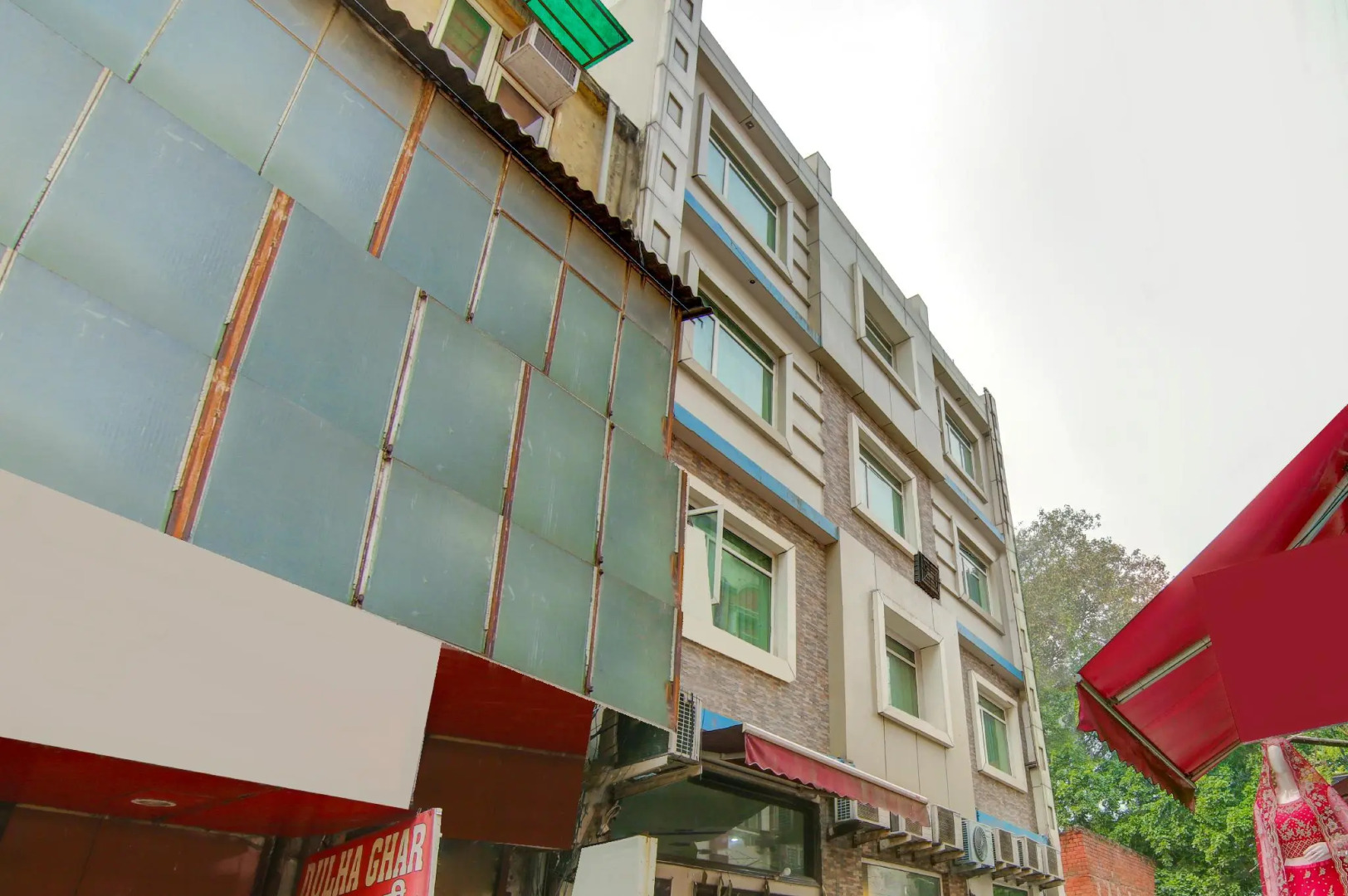 Treebo Rockwell Plaza