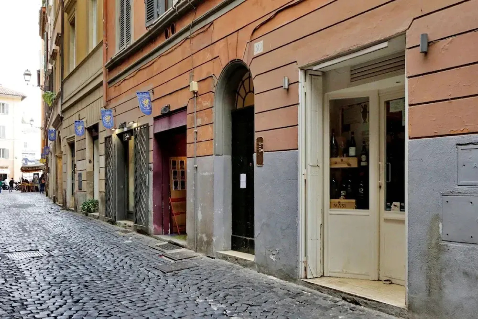 Pellegrino - WR Apartments