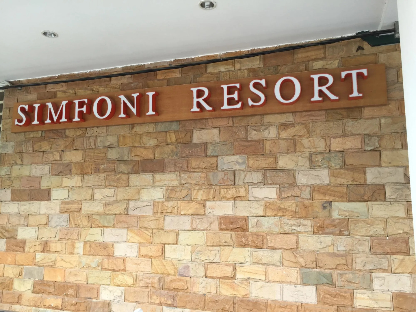 Simfoni Resort