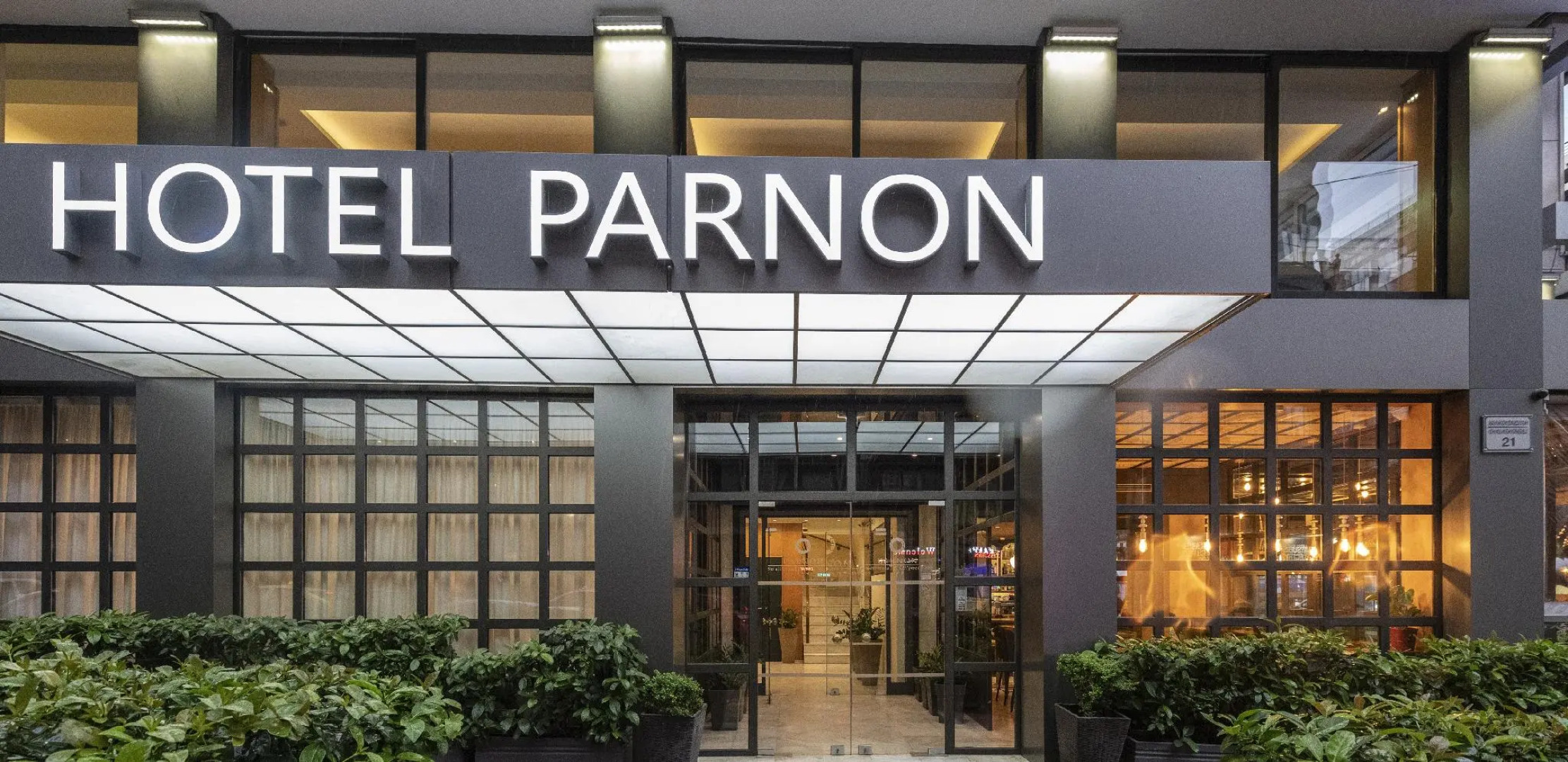 Parnon Hotel