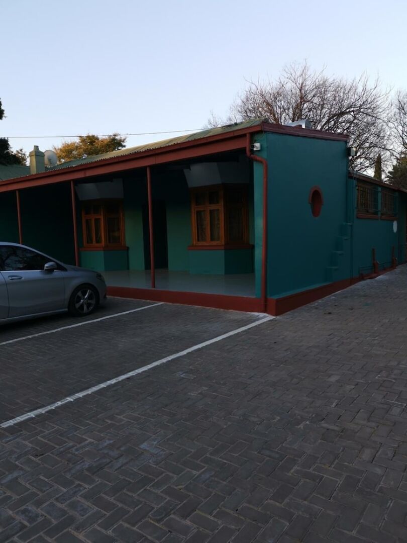 Green On Minni Guest House