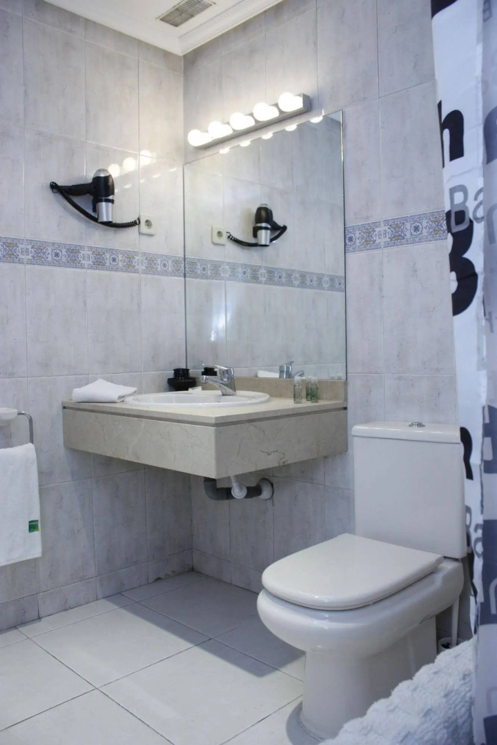 WooTravelling Plaza de Oriente HOMTELS