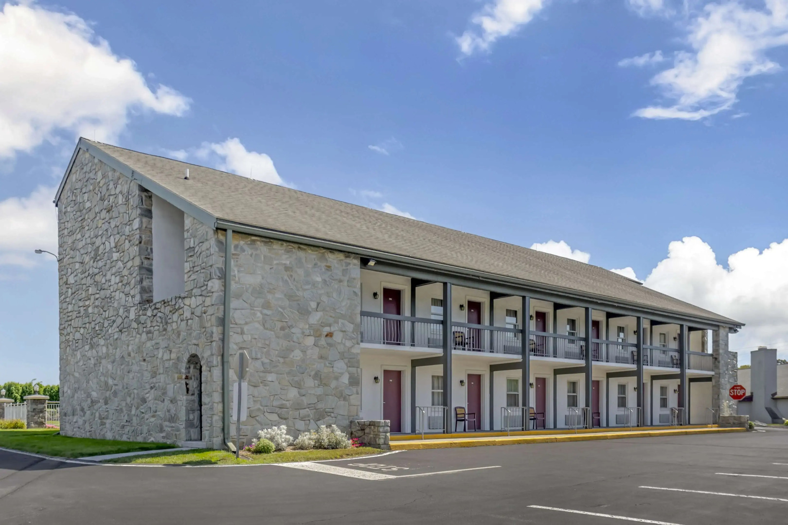Best Western Plus Revere Inn & Suites